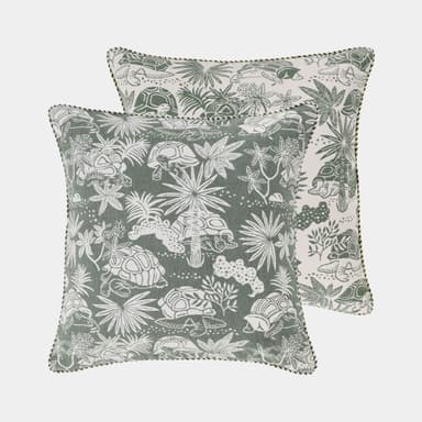 Green Tortoise Woven Cushion Cover