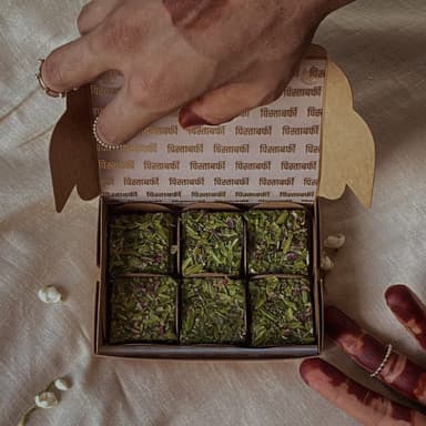 Pista Barfi (Box of 6)