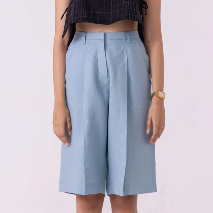 March Blue Linen Pleated Shorts