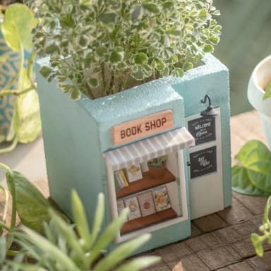 Concrete Bookshop Planter